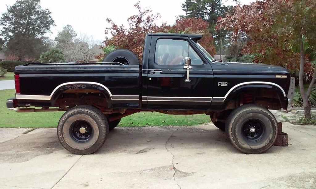 1986 Ford F150 (4wd, v8, manual) | Lifted trucks for sale