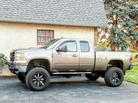 2011 GMC 2500hd Duramax 4&#215;4 Lifted for sale