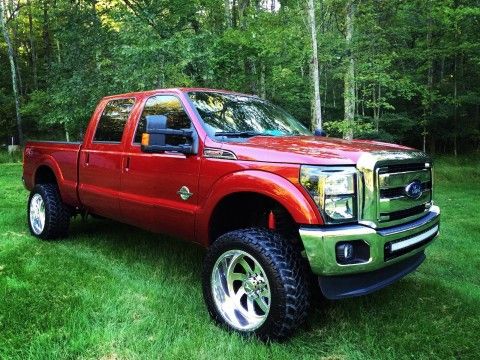 2014 Ford F250 Lariat crew cab 6.7L Diesel Lifted for sale