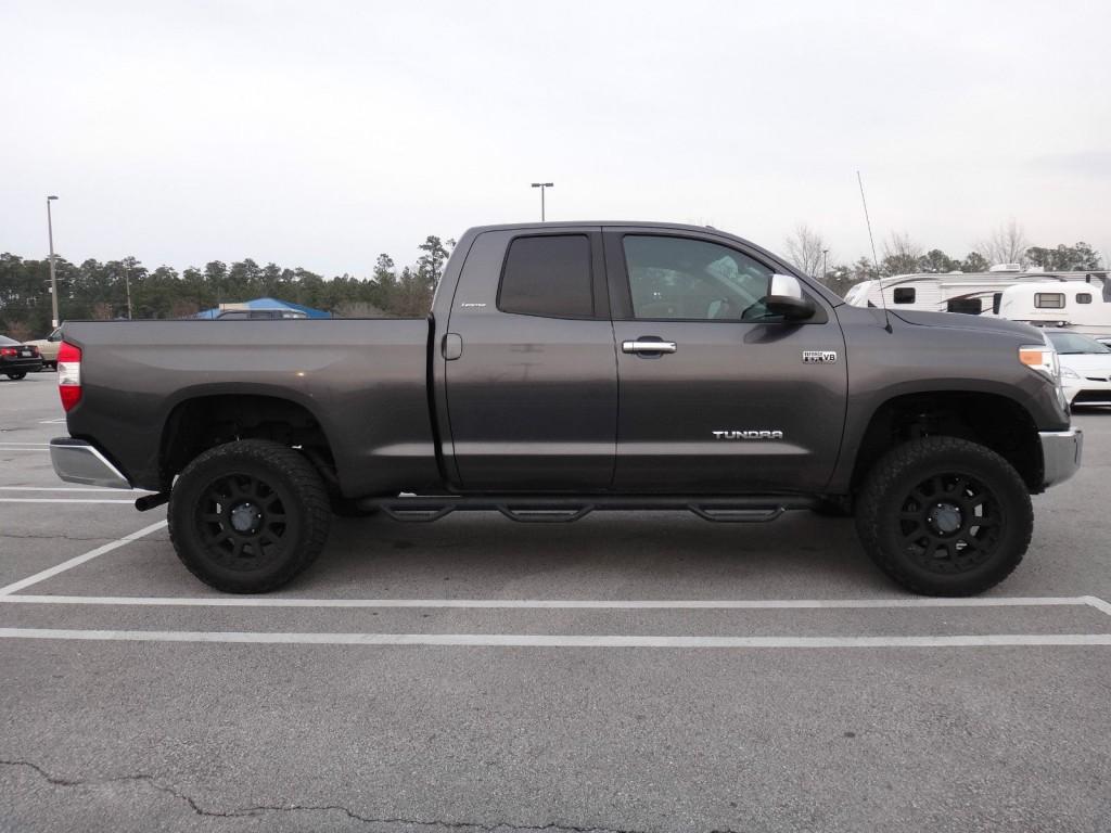 2014 Toyota Tundra Limited Double Cab 4×4