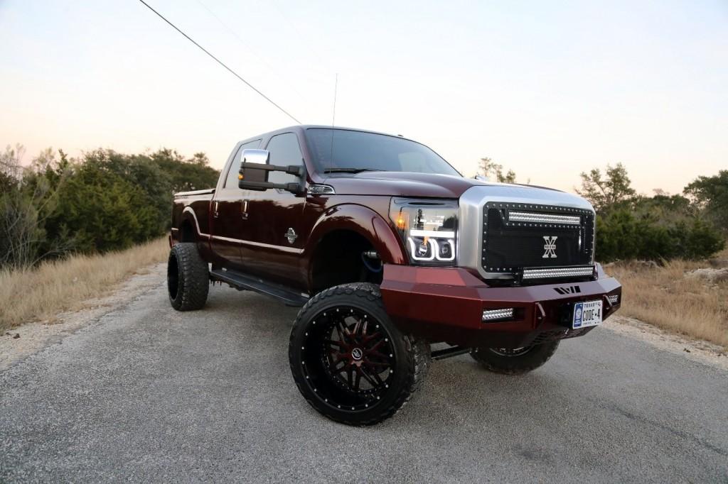 2015 Ford F 250 Crew Cab Platinum SEMA2015