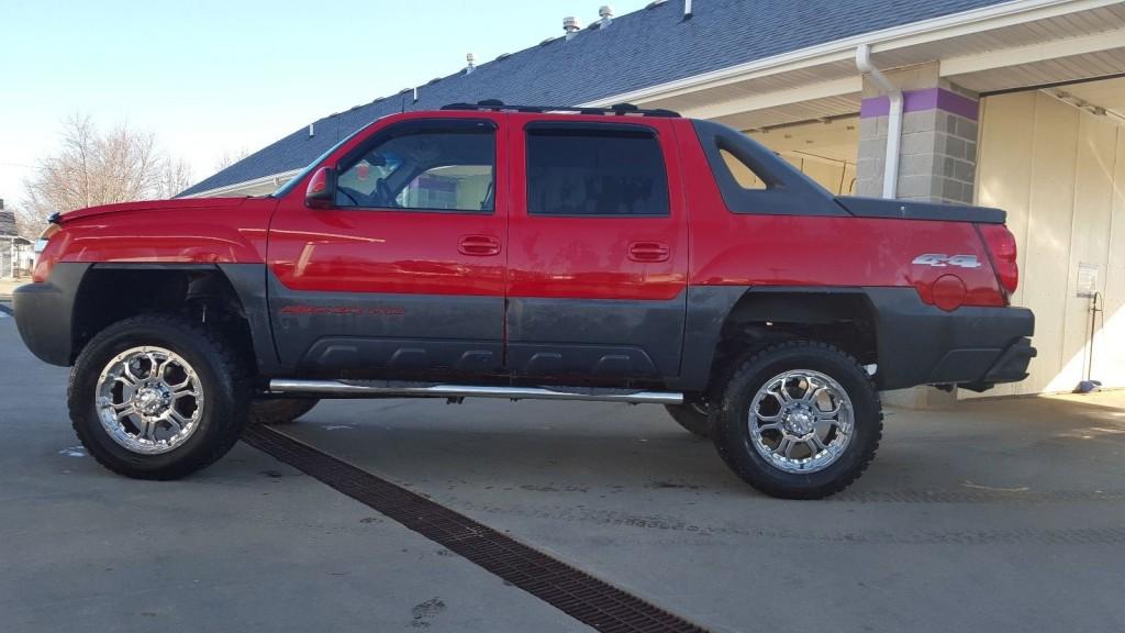 2002 Chevrolet Avalanche 2500 4×4 Crew Cab