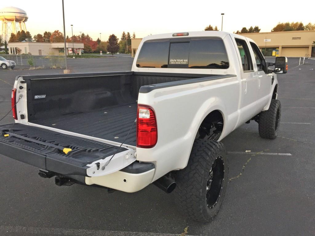 2010 Ford F 250 Lariat Lifted Super cab Truck