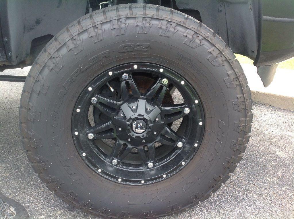 2011 Chevrolet Silverado 1500 New Lift. New Wheels. New tires.