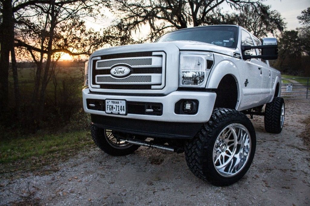 2013 Ford F250 Platinum Show Truck