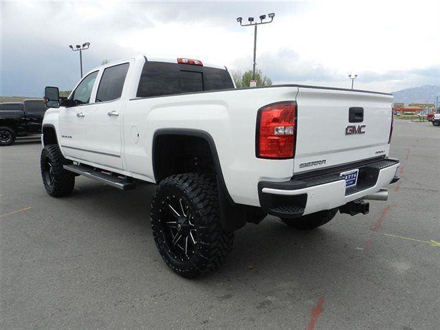 2015 GMC Sierra 3500 Denali Crew Cab Lifted