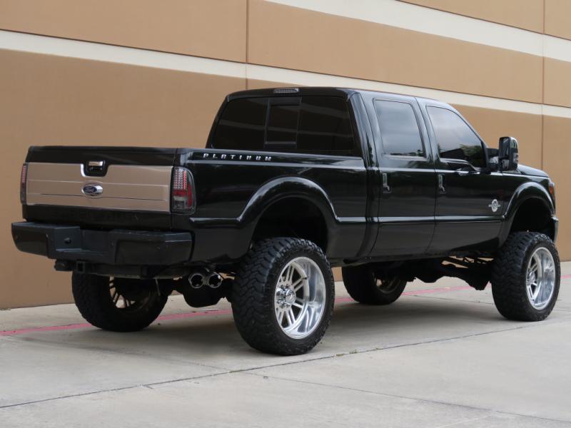2013 Ford F 250 Platinum CREW CAB lifted truck