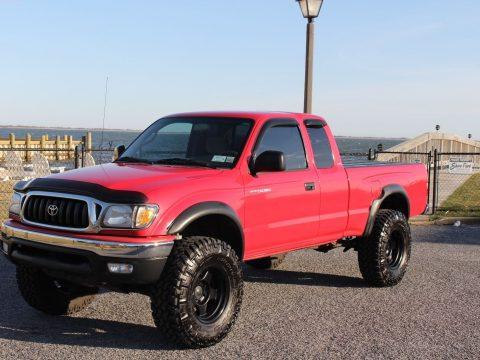 Lots of extras 2001 Toyota Tacoma SR5 lifted truck for sale