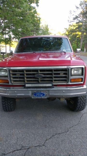 Solid strong 1986 Ford F 250 lifted