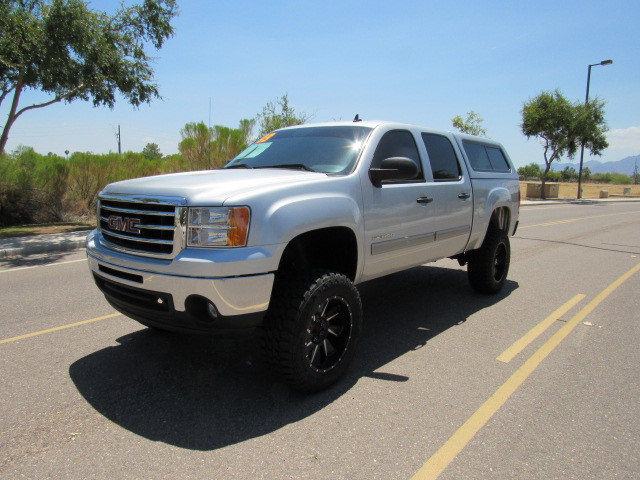 Heavy duty 2013 GMC Sierra 1500 SLE 2WD lifted