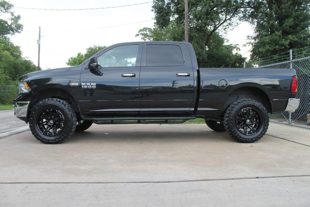 Upgraded 2017 Dodge Ram 1500 BIG HORN lifted