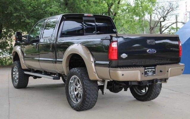 beautiful paint 2011 Ford F 250 King Ranch lifted