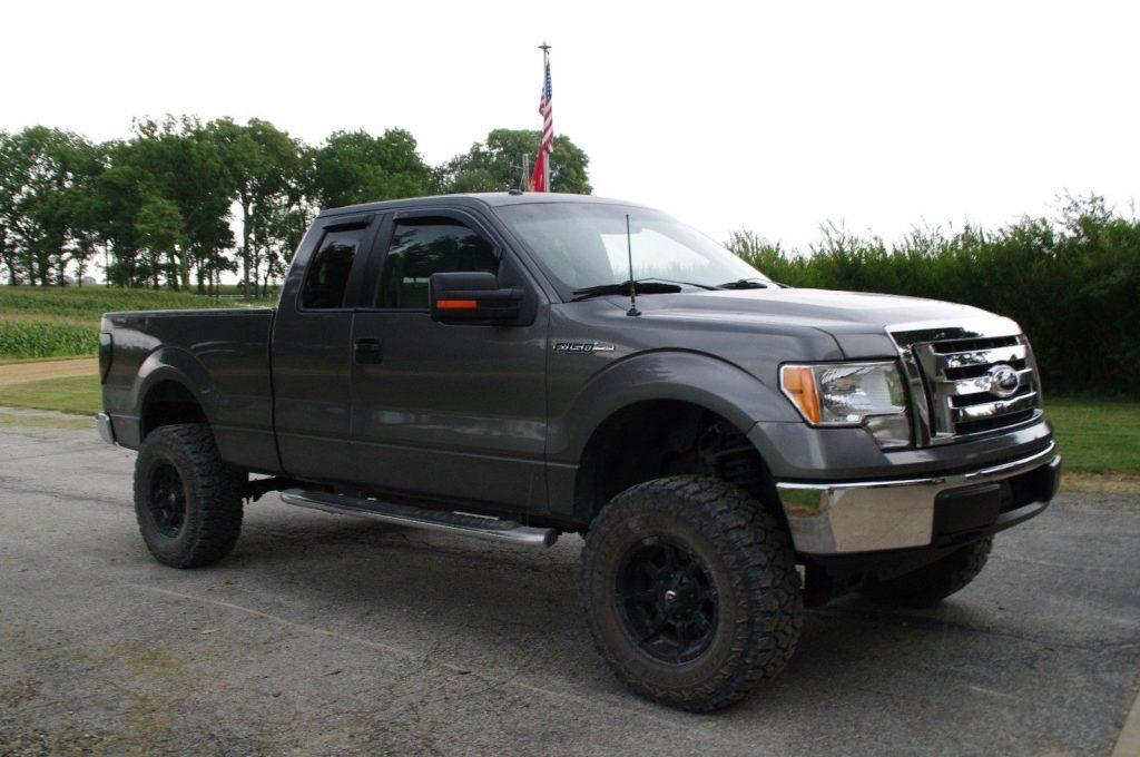 new parts 2010 Ford F 150 XLT lifted