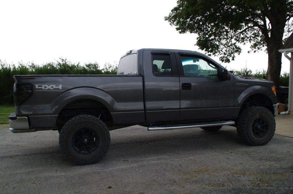 new parts 2010 Ford F 150 XLT lifted