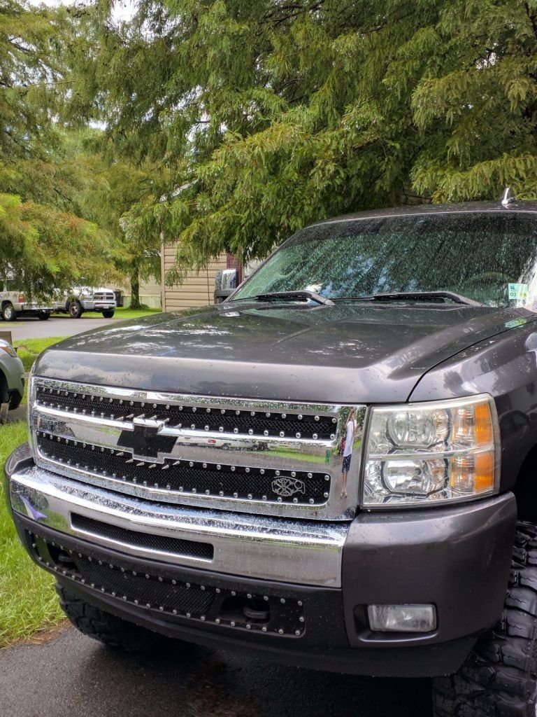 regularly maintained 2011 Chevrolet Silverado 1500 Crew Cab lifted