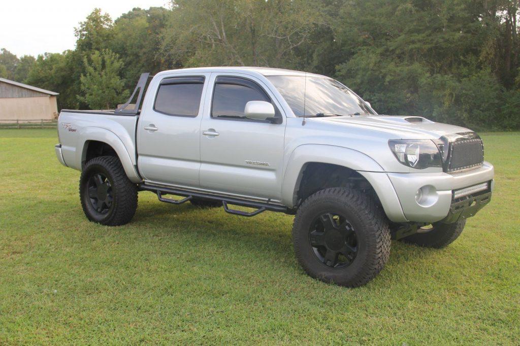 aftermarket equipment 2007 Toyota Tacoma Sport edition lifted