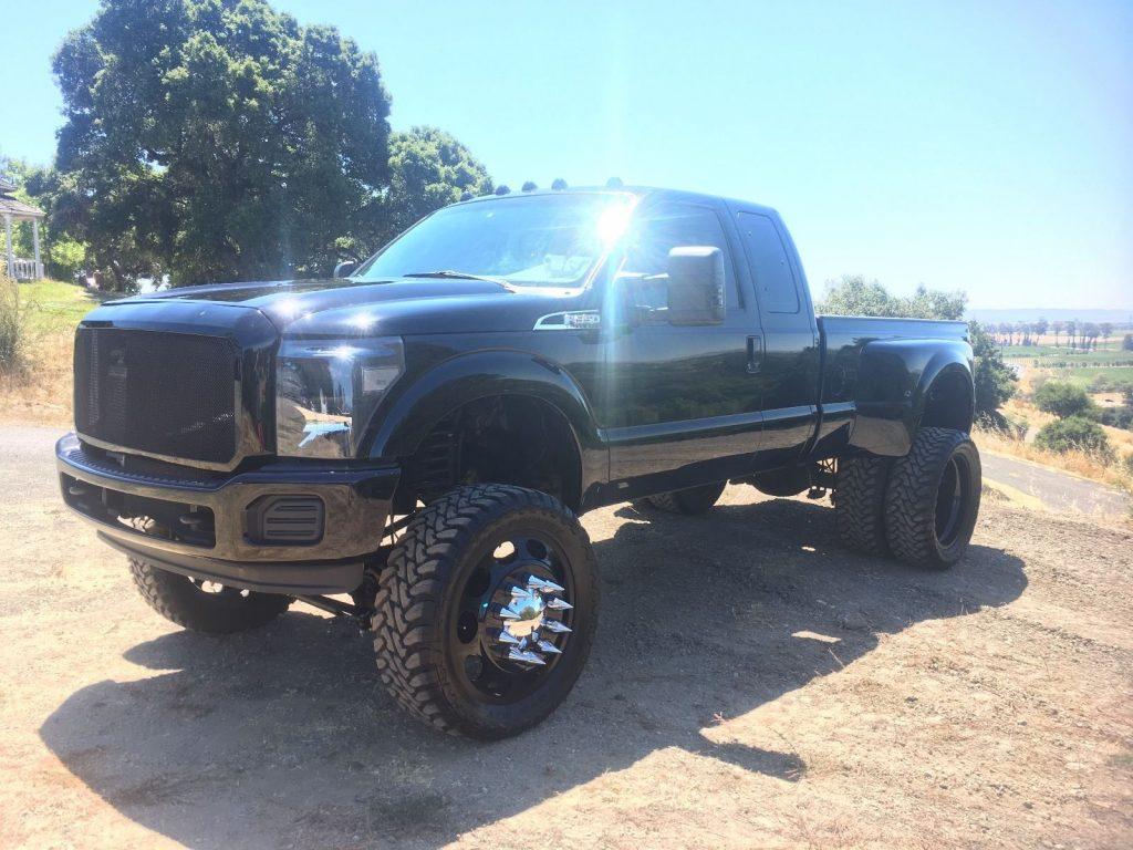 badass 2008 Ford F 350 lifted
