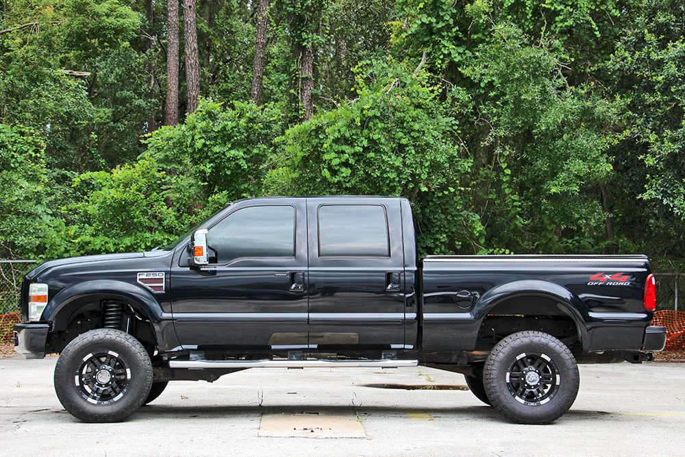 modified 2008 Ford F 250 XLT lifted