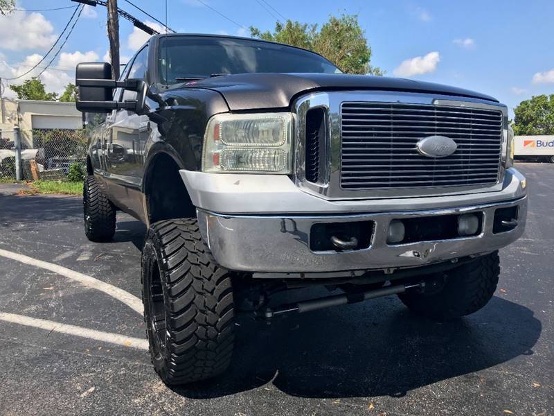 awesome 2006 Ford F 250 XLT Supercab lifted