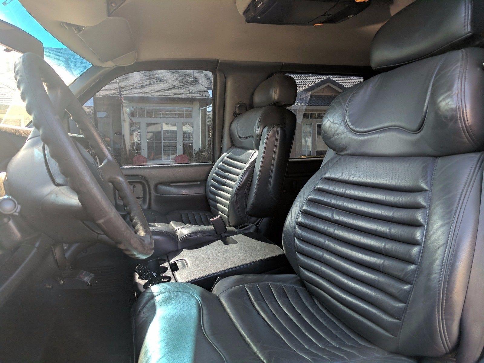 Monroe conversion 2004 Chevrolet Pickups Kodiak C4500 lifted for sale