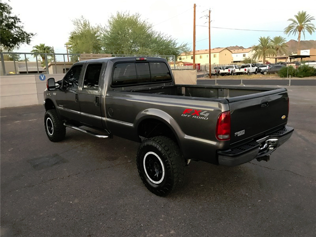 clean 2003 Ford F 250 XLT Lifted