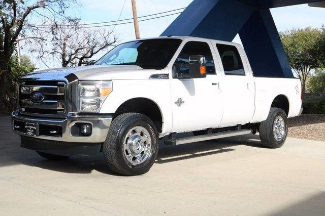 clean 2016 Ford F 350 Lariat lifted