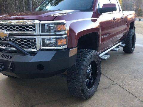 great looking 2015 Chevrolet Silverado 1500 LT lifted for sale