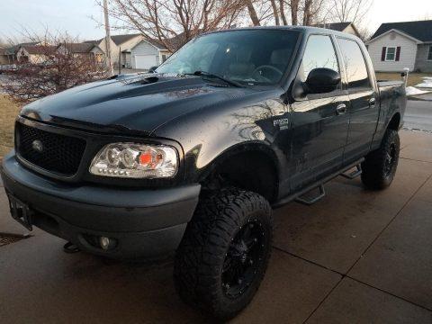 new parts 2003 Ford F 150 Lariat lifted for sale