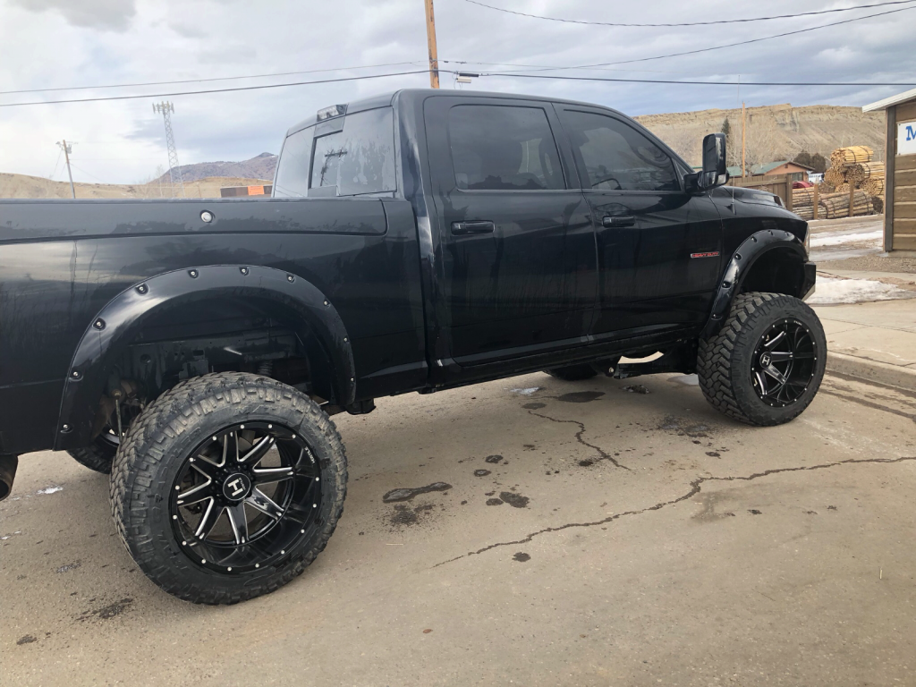 small dents 2014 Dodge Ram 2500 Longhorn Limited lifted