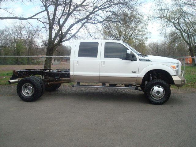 offroad tires 2012 Ford F 350 KING RANCH lifted
