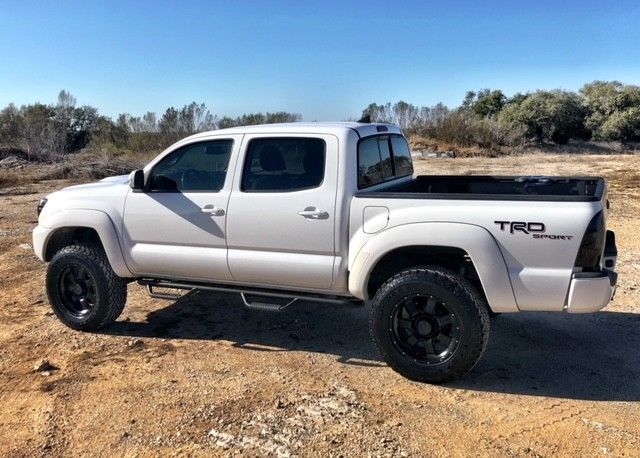 upgraded 2012 Toyota Tacoma TRD Sport lifted