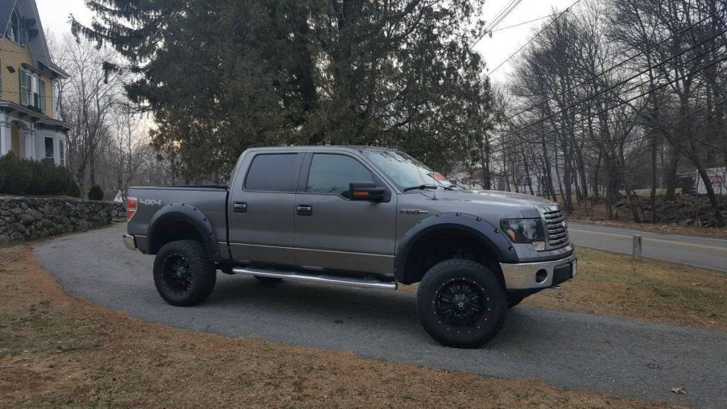 reliable 2010 Ford F 150 XLT lifted