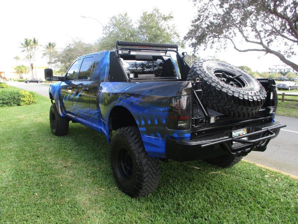 show truck 2011 Dodge Ram 2500 lifted