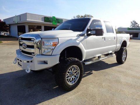 tons of options 2011 Ford F 250 Lariat 4&#215;4 lifted for sale