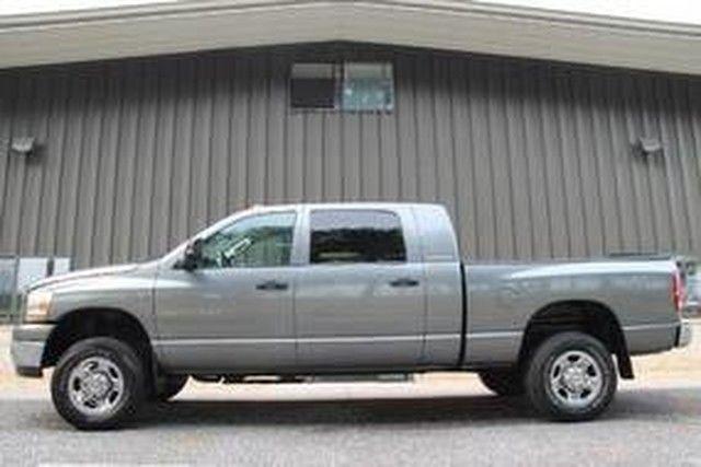 solid 2006 Dodge Ram 2500 lifted