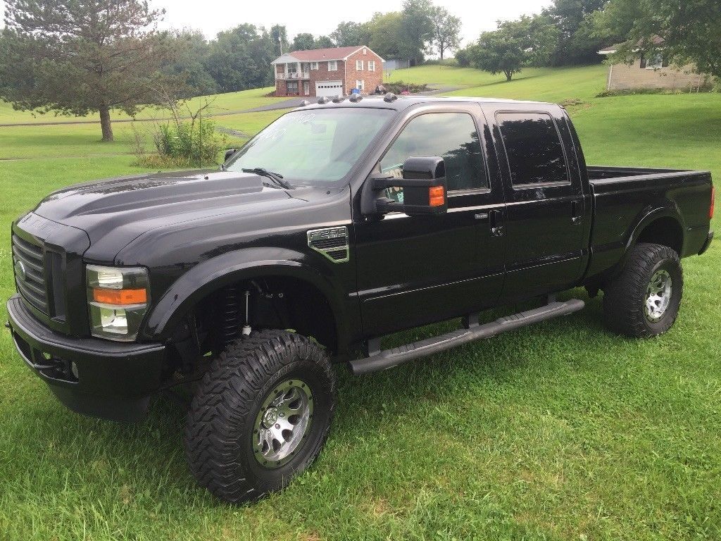 very nice 2008 Ford F 250 monster lifted truck
