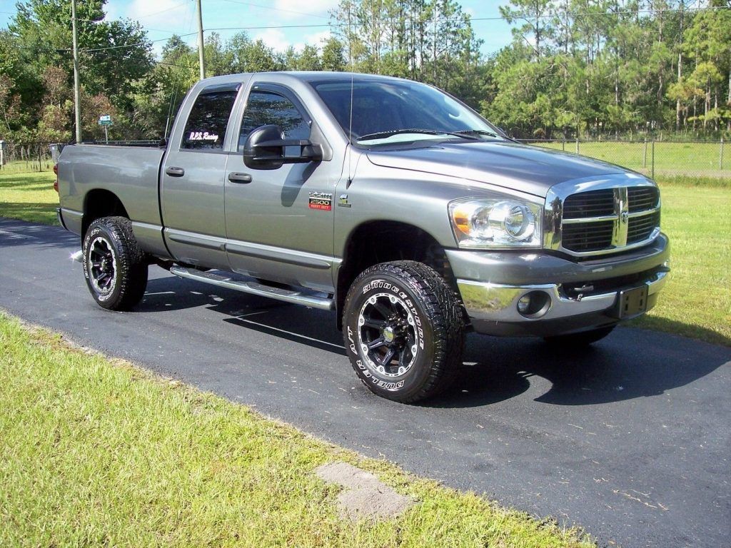 well equipped 2007 Dodge Ram 2500 Thunder Road Package lifted