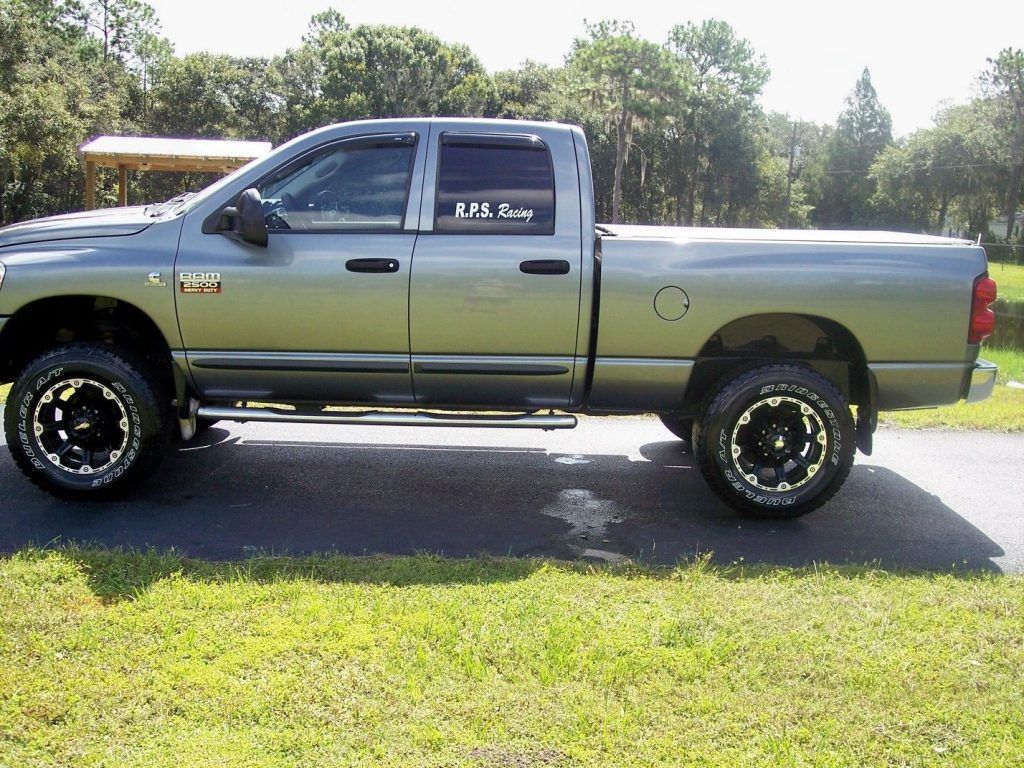 well equipped 2007 Dodge Ram 2500 Thunder Road Package lifted