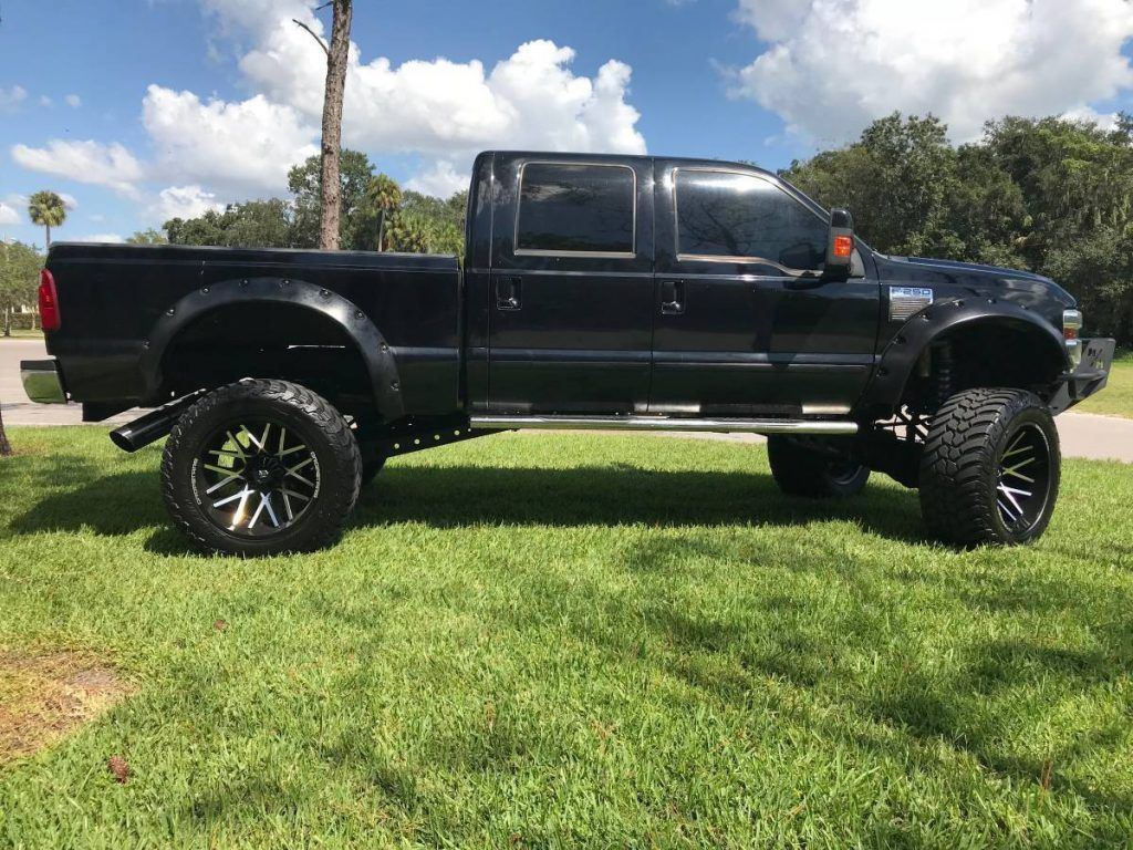 upgraded 2008 Ford F 250 FX4 lifted