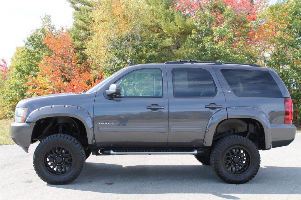 very clean 2011 Chevrolet Tahoe LTZ lifted