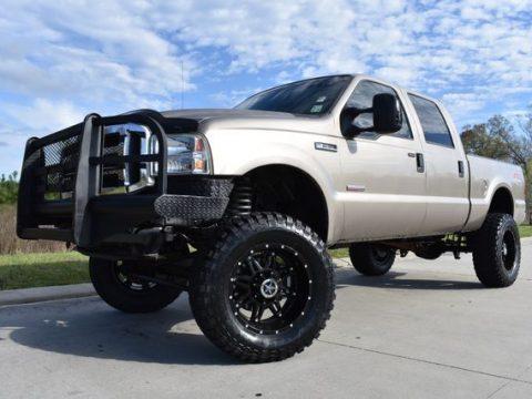 very nice 2006 Ford F 250 XLT lifted for sale