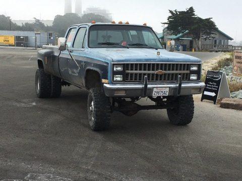 needs new paint 1987 Chevrolet Silverado 3500 lifted for sale