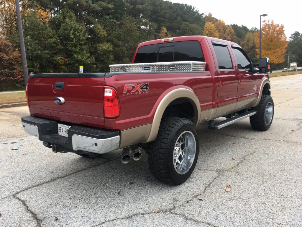 every option available 2014 Ford F 250 Lariat lifted