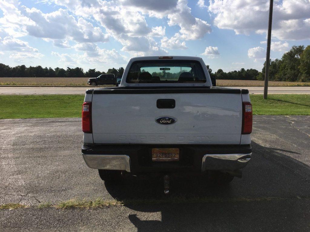 strong running 2009 Ford F 350 XL lifted