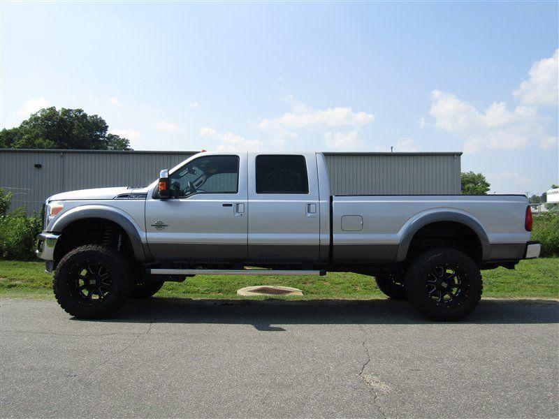 2011 Ford F 350 Super Duty Lariat lifted