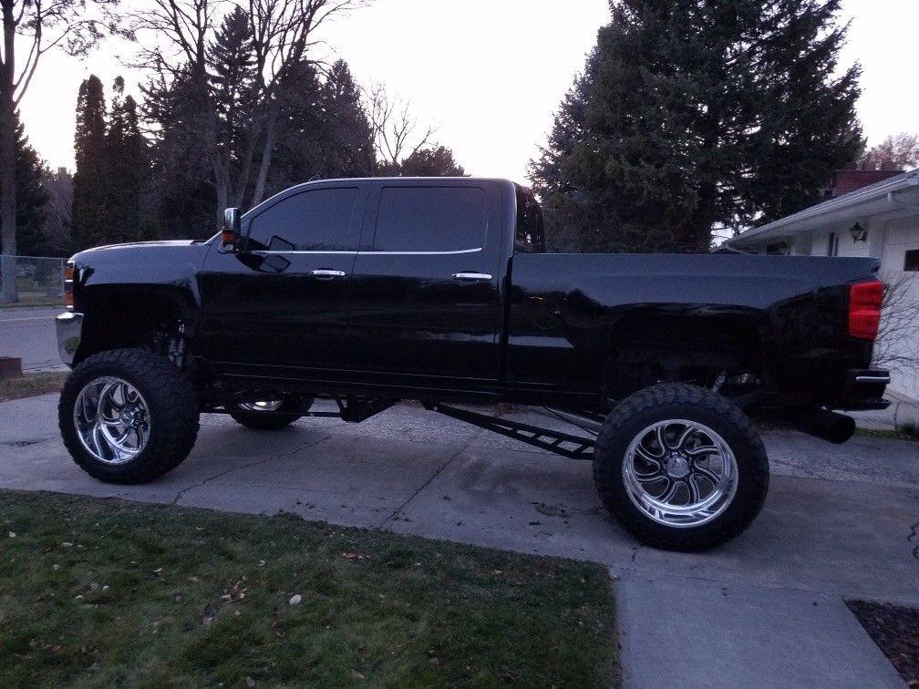 well modified 2016 Chevrolet Pickups LYZ Z71 lifted