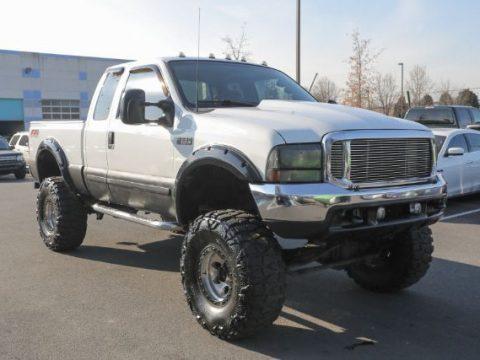 well optioned 2001 Ford F 350 XLT Supercab lifted for sale