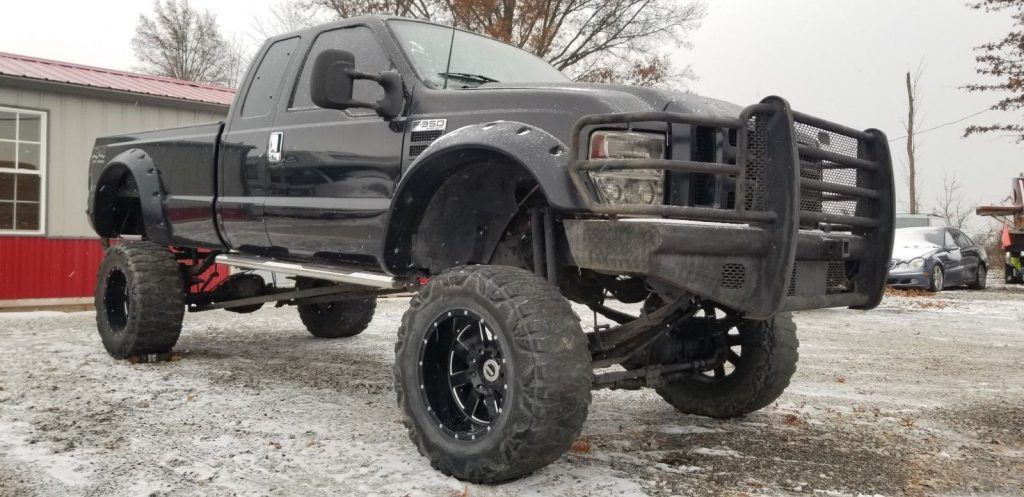 low miles 2000 Ford F 250 XLT lifted