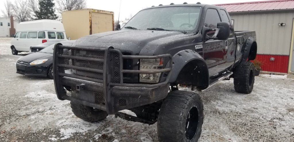 low miles 2000 Ford F 250 XLT lifted