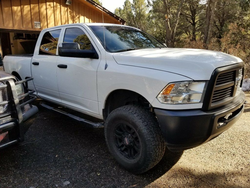 no issues 2012 Ram 2500 ST lifted